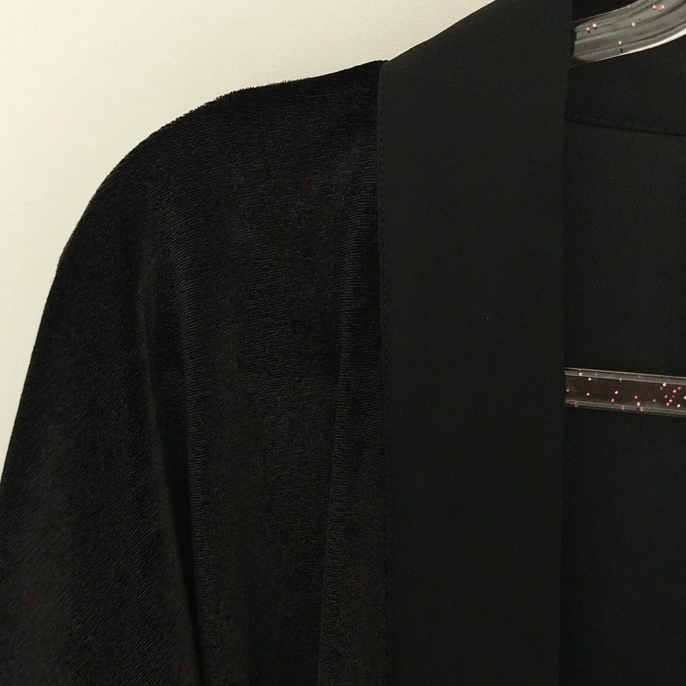 Ann Taylor Black Velvet Kimono - Picture 12 of 16